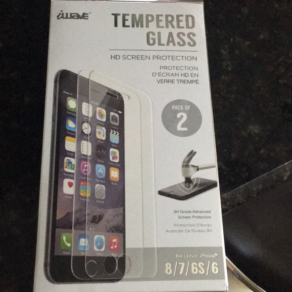 iPhone 8/7/6s/6 Tempered Glass